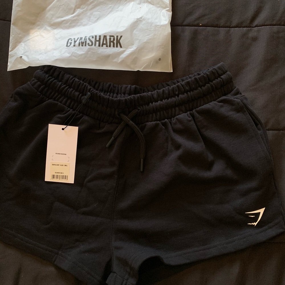 NWT  S Gymshark Throw On Shorts